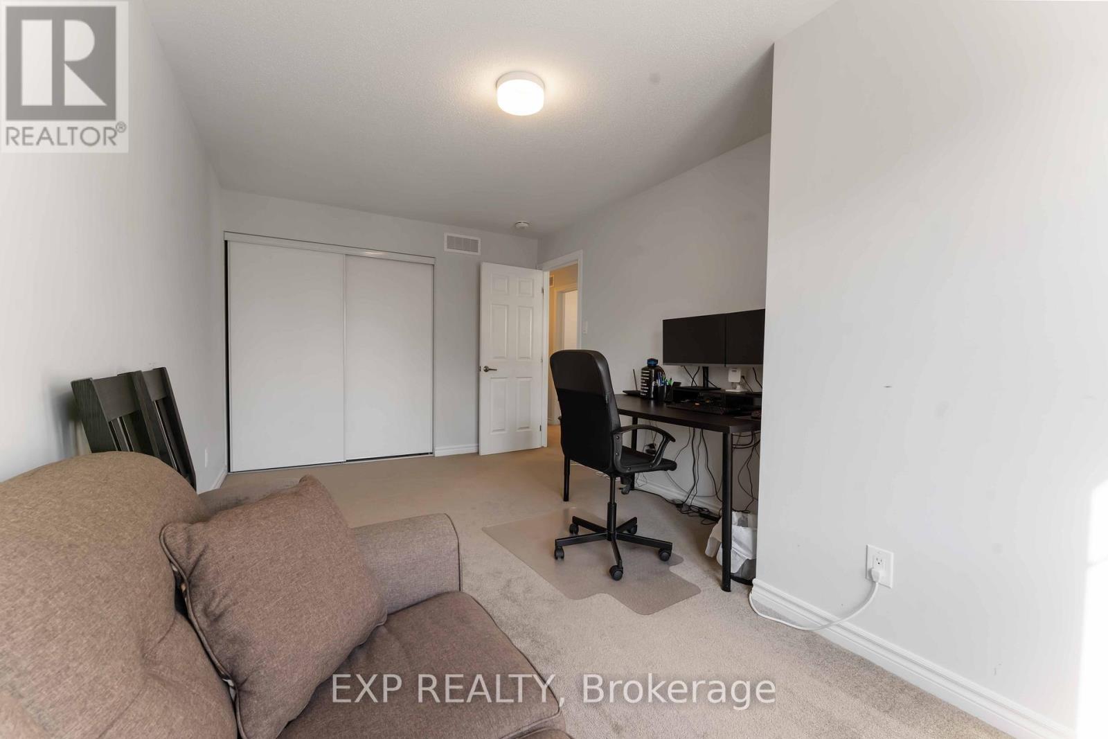 42 Lentago Avenue, Ottawa, Ontario  K2J 7A2 - Photo 17 - X12486217