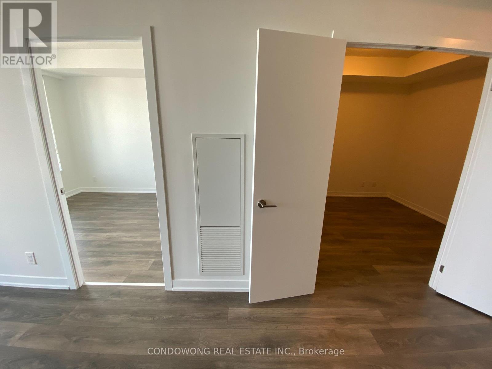 2409 - 365 Church Street, Toronto, Ontario  M5B 0B5 - Photo 8 - C12486148