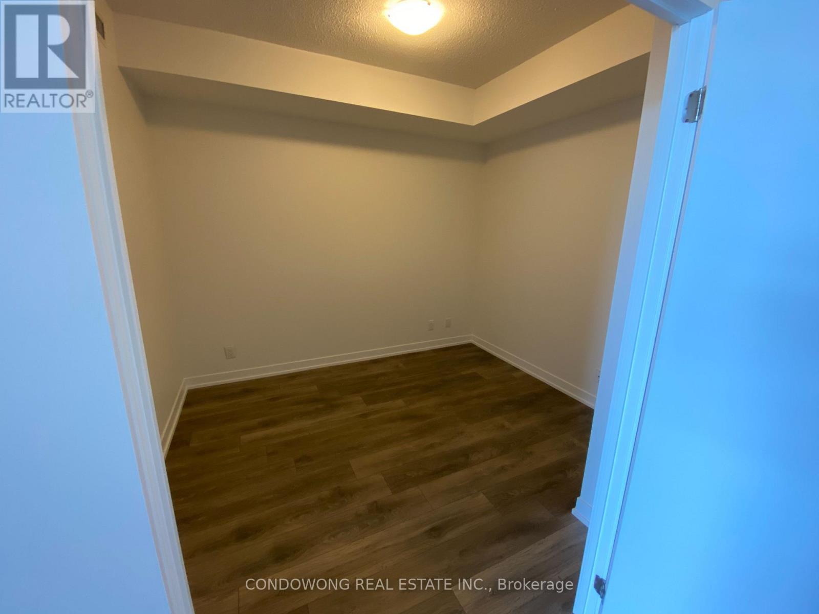 2409 - 365 Church Street, Toronto, Ontario  M5B 0B5 - Photo 9 - C12486148