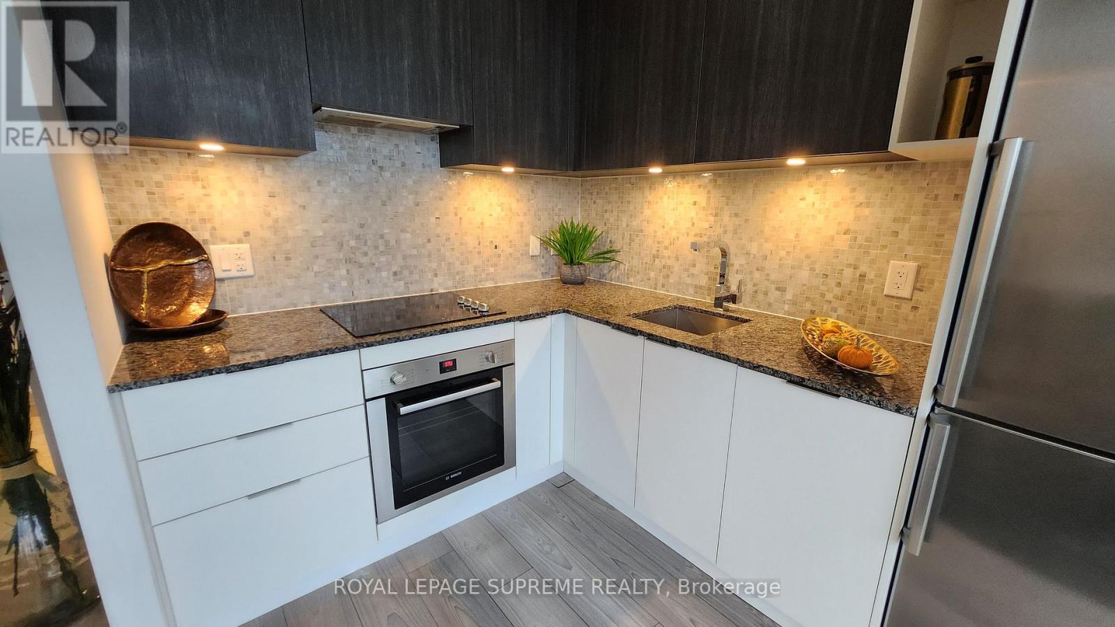 817 - 120 Parliament Street, Toronto, Ontario  M5A 0N6 - Photo 3 - C12486180