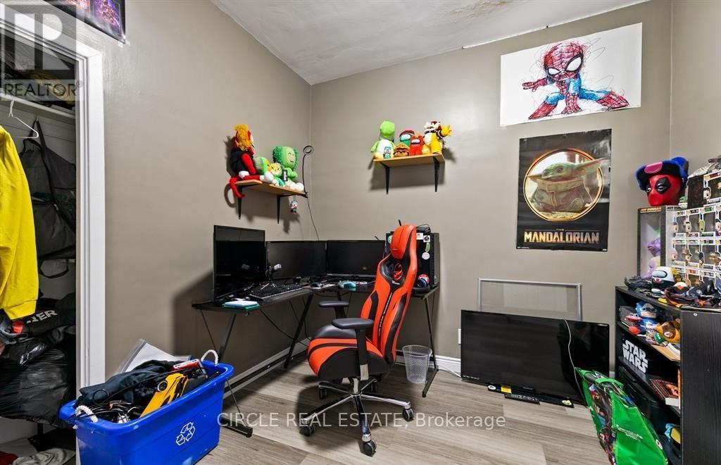 Unknown Address, ,     - Photo 13 - X12484420