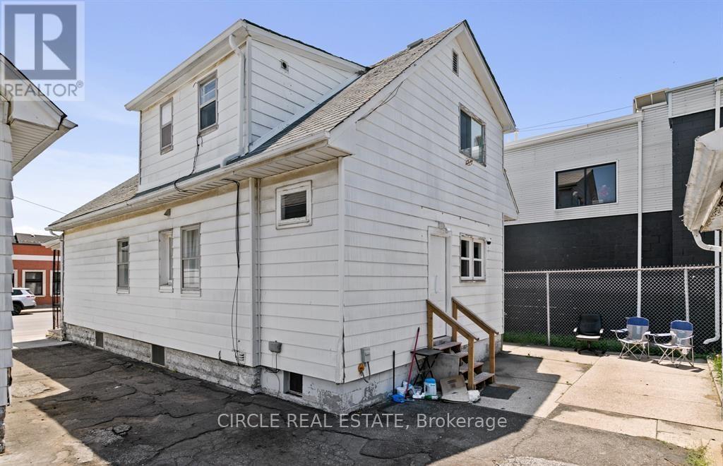 Unknown Address, ,     - Photo 19 - X12484420