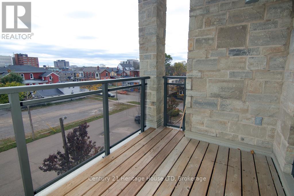 404 - 26 Wellington Street, St. Catharines (Downtown), Ontario  L2R 5P8 - Photo 19 - X12486194