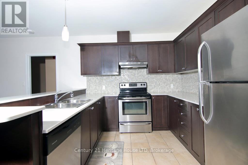 404 - 26 Wellington Street, St. Catharines (Downtown), Ontario  L2R 5P8 - Photo 21 - X12486194