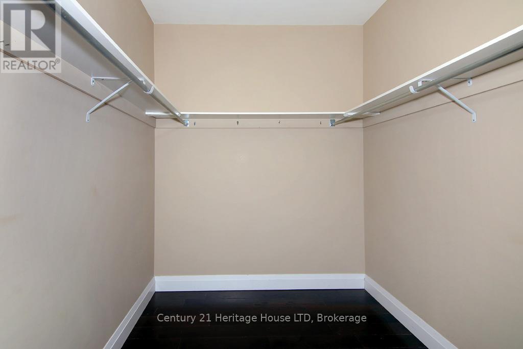 404 - 26 Wellington Street, St. Catharines (Downtown), Ontario  L2R 5P8 - Photo 26 - X12486194