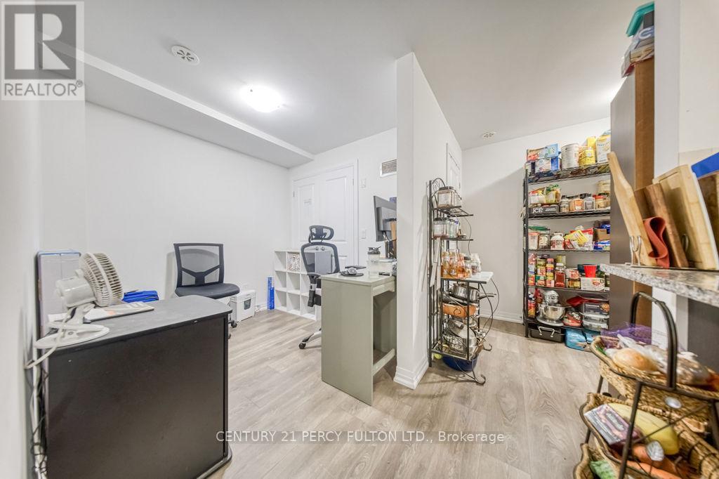 702 - 2635 William Jackson Drive, Pickering (Duffin Heights), Ontario  L1X 0L4 - Photo 40 - E12486130