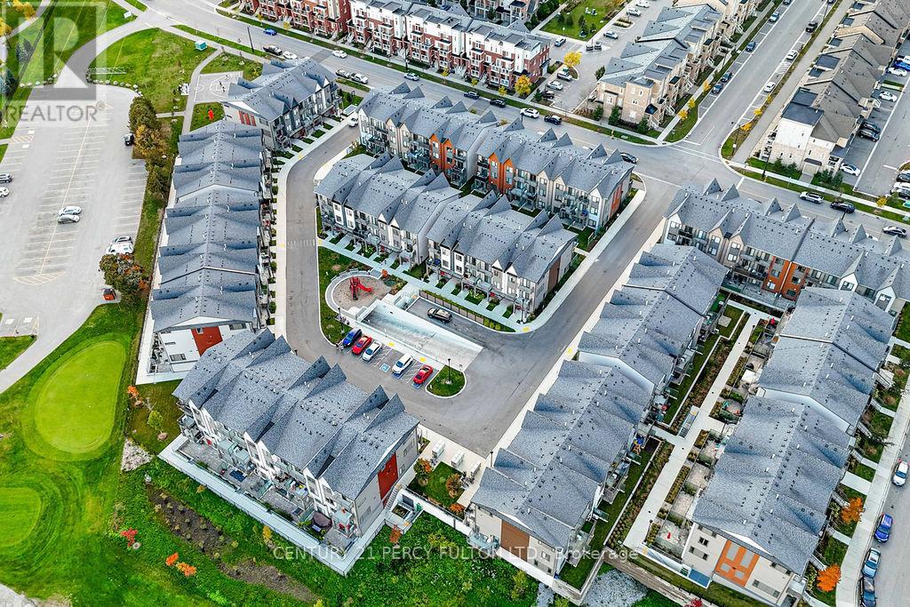 702 - 2635 William Jackson Drive, Pickering (Duffin Heights), Ontario  L1X 0L4 - Photo 5 - E12486130