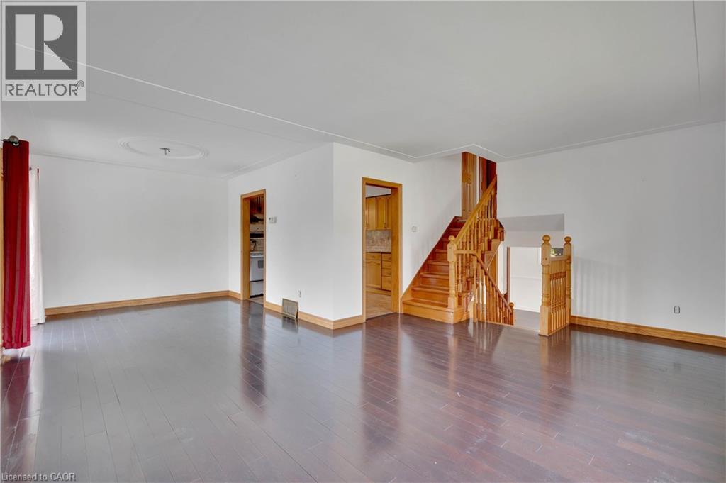 18 Kingston Crescent, Kitchener, Ontario  N2B 2T7 - Photo 12 - 40782248