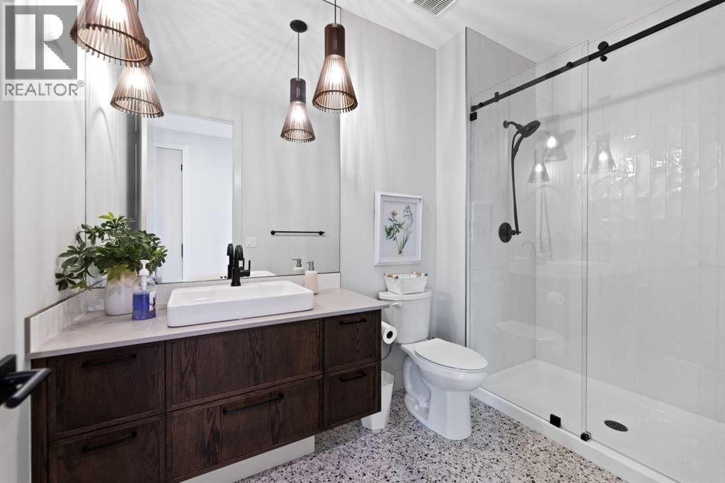 101 South Shore View, Chestermere, Alberta  T1Z 0J1 - Photo 13 - A2267439