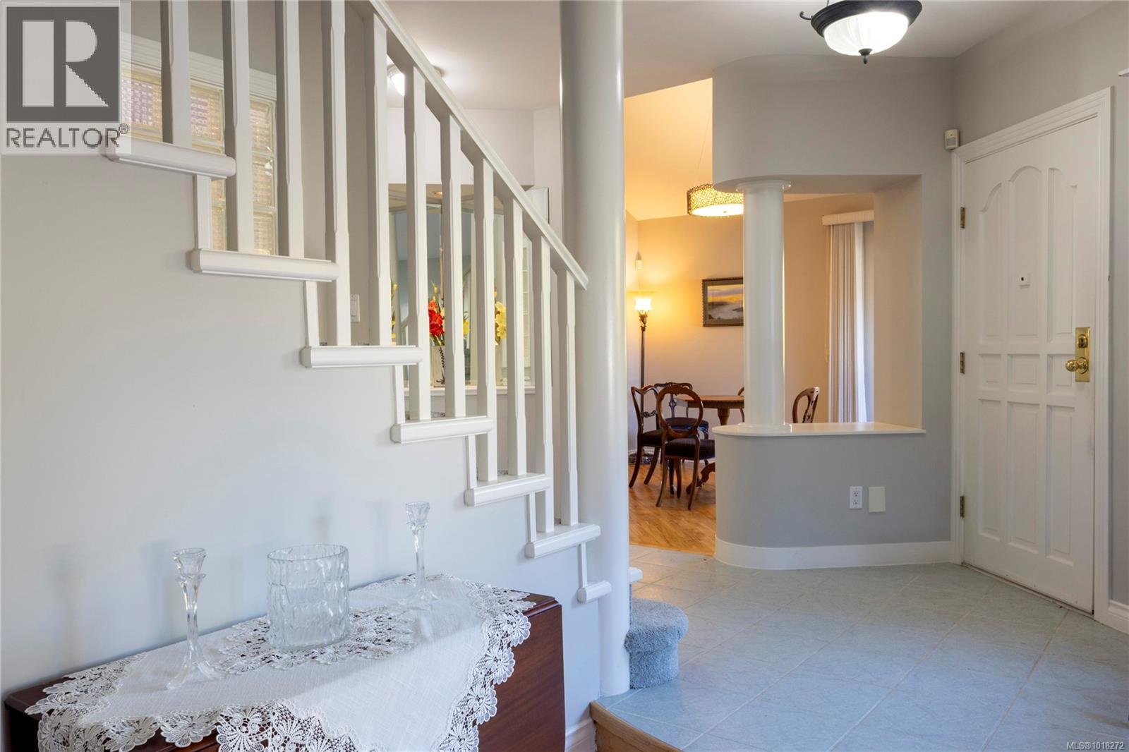 7 919 Pemberton Rd, Victoria, British Columbia  V8S 3R5 - Photo 14 - 1018272