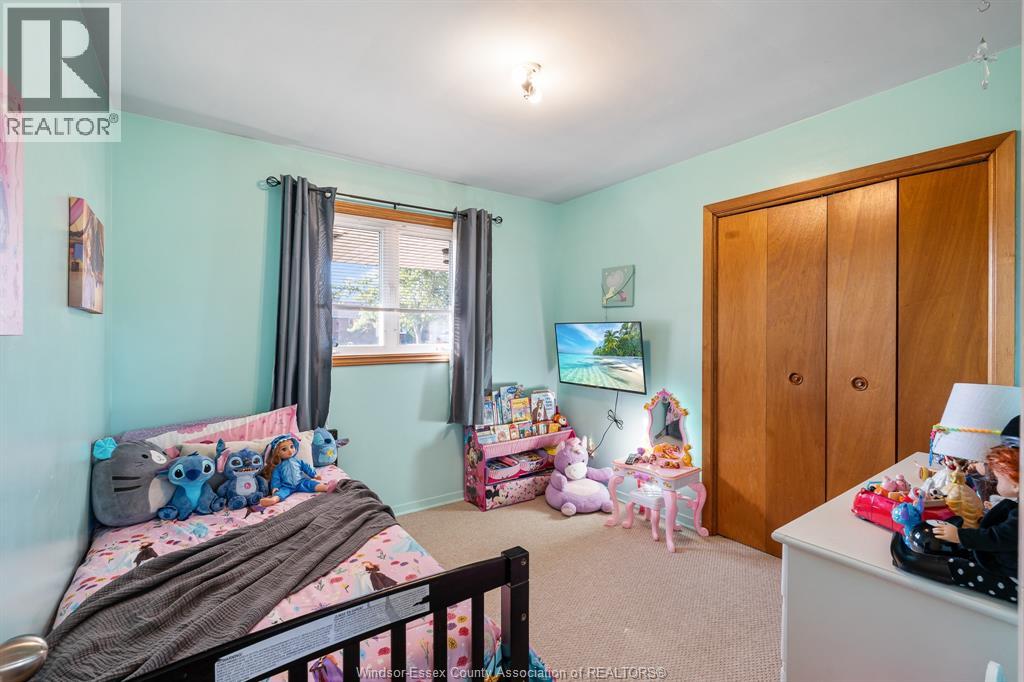 4 Douglas Avenue, Leamington, Ontario  N8H 2G2 - Photo 18 - 25025907