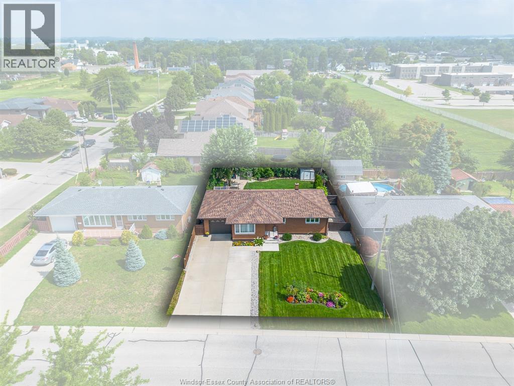 4 Douglas Avenue, Leamington, Ontario  N8H 2G2 - Photo 31 - 25025907