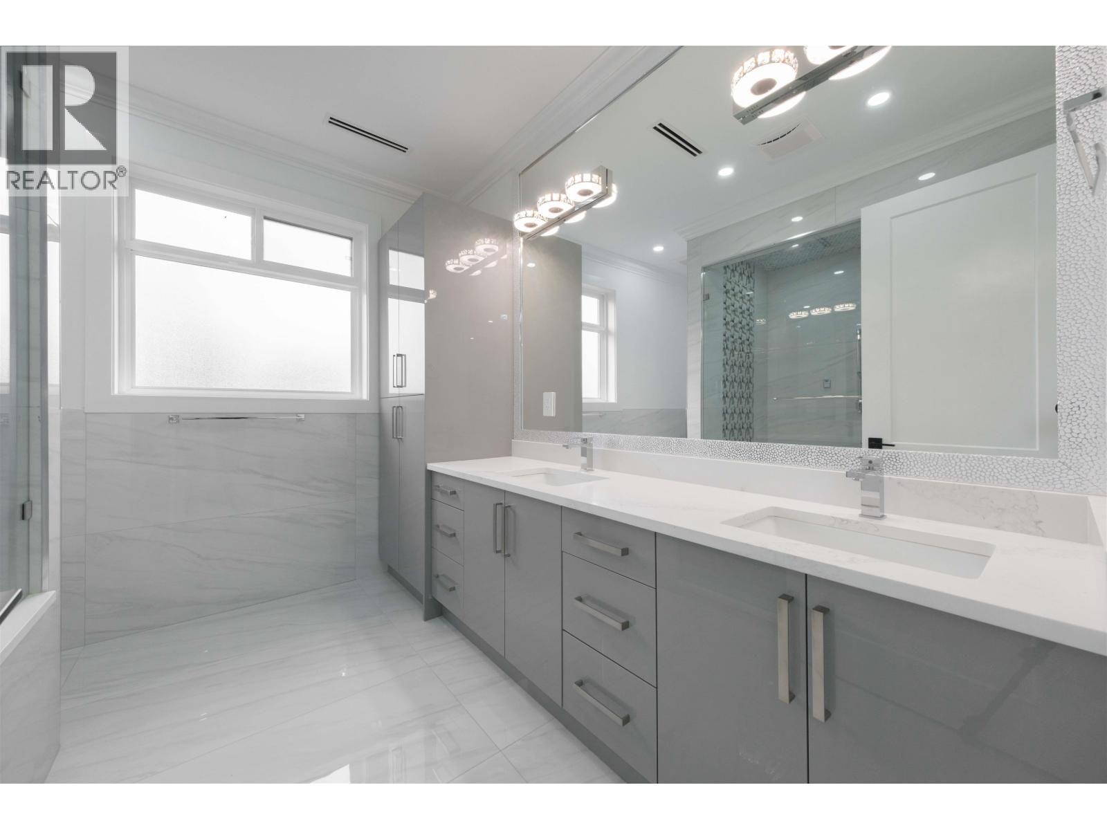 1100 Como Lake Avenue, Coquitlam, British Columbia  V3J 3N8 - Photo 21 - R3061573