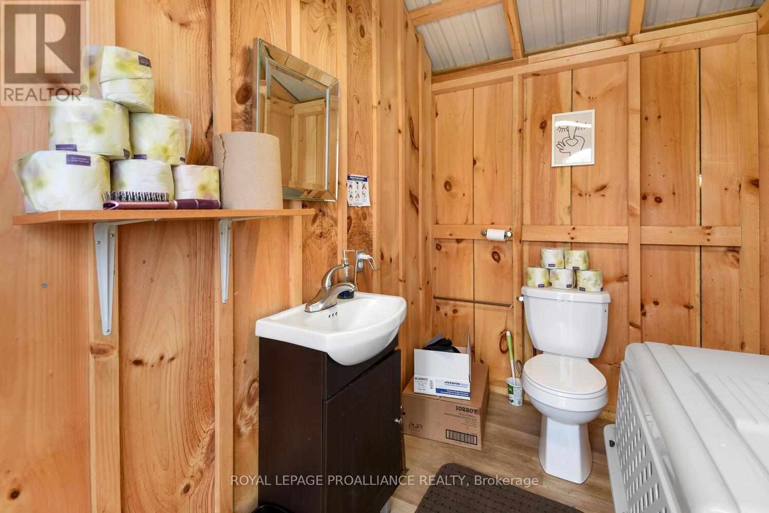 12 Riverview Crescent, Prescott, Ontario  K0E 1T1 - Photo 16 - X12486187