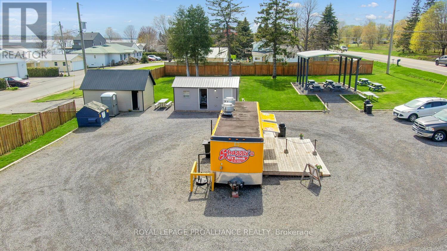 12 Riverview Crescent, Prescott, Ontario  K0E 1T1 - Photo 3 - X12486187