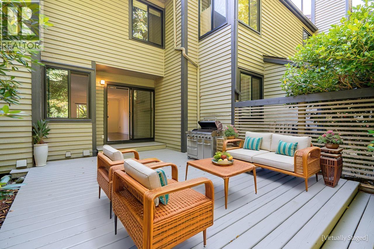 8561 Flowering Place, Burnaby, British Columbia  V5A 4B4 - Photo 26 - R3052632