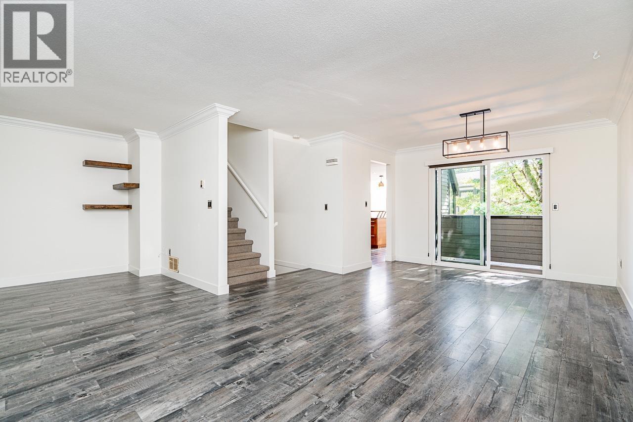 8561 Flowering Place, Burnaby, British Columbia  V5A 4B4 - Photo 15 - R3052632