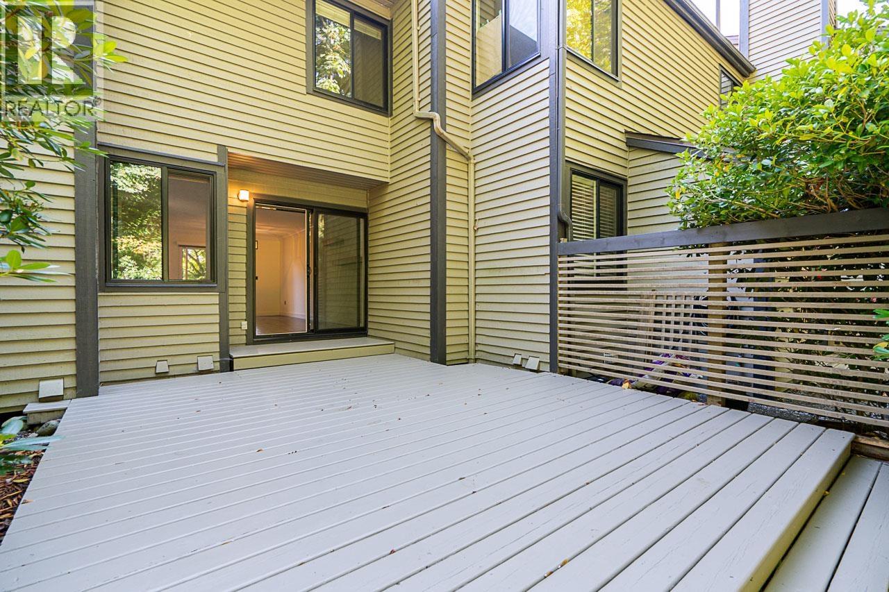 8561 Flowering Place, Burnaby, British Columbia  V5A 4B4 - Photo 25 - R3052632