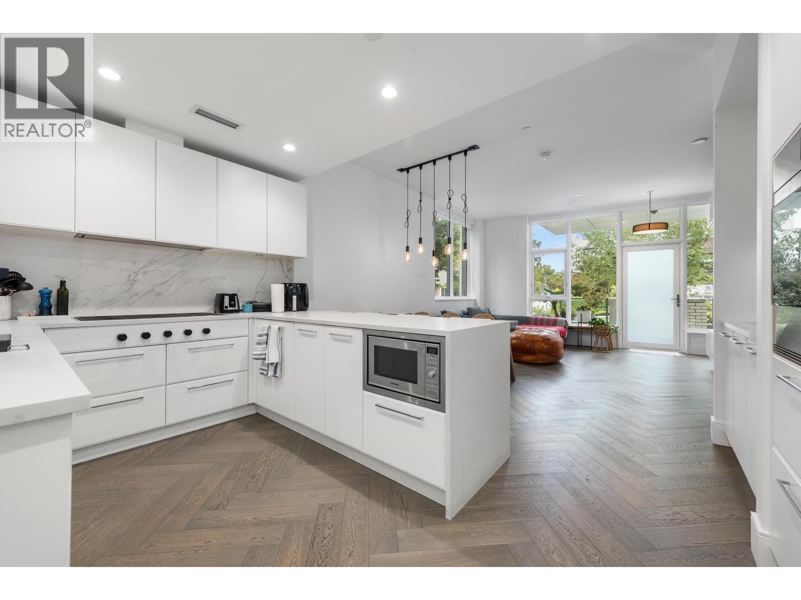 528 W 30th Avenue, Vancouver, British Columbia  V5Z 2Z1 - Photo 8 - R3054222