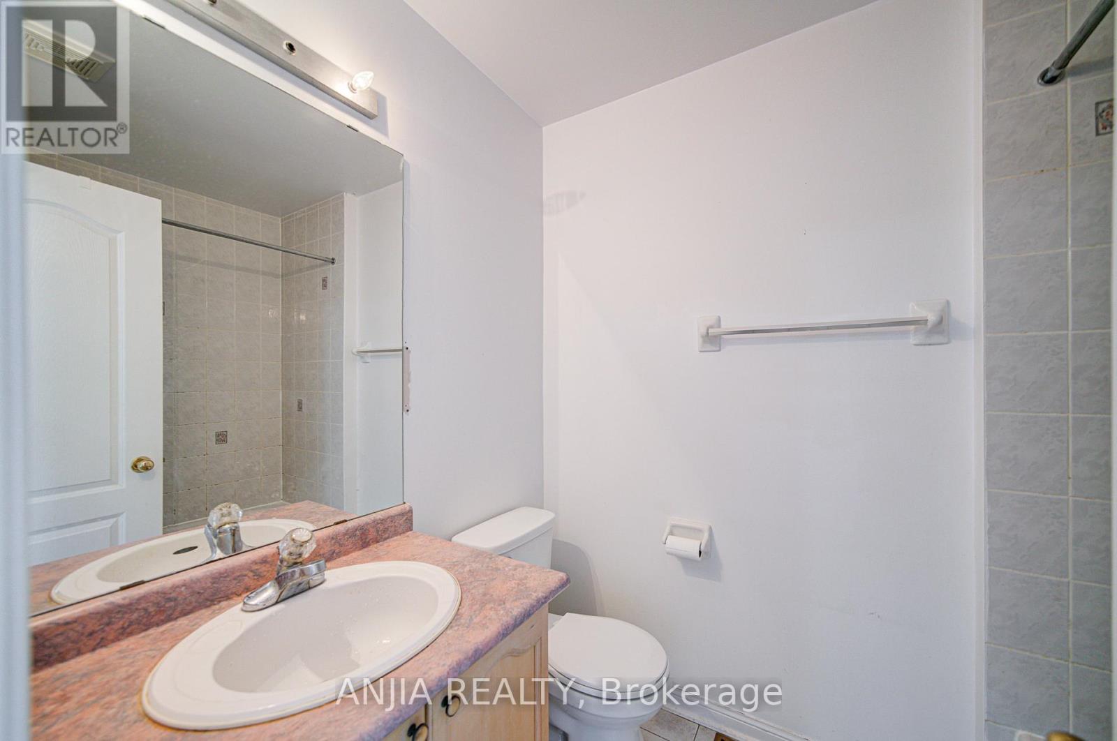 81 White's Hill Avenue, Markham, Ontario  L6B 1C2 - Photo 36 - N12486128