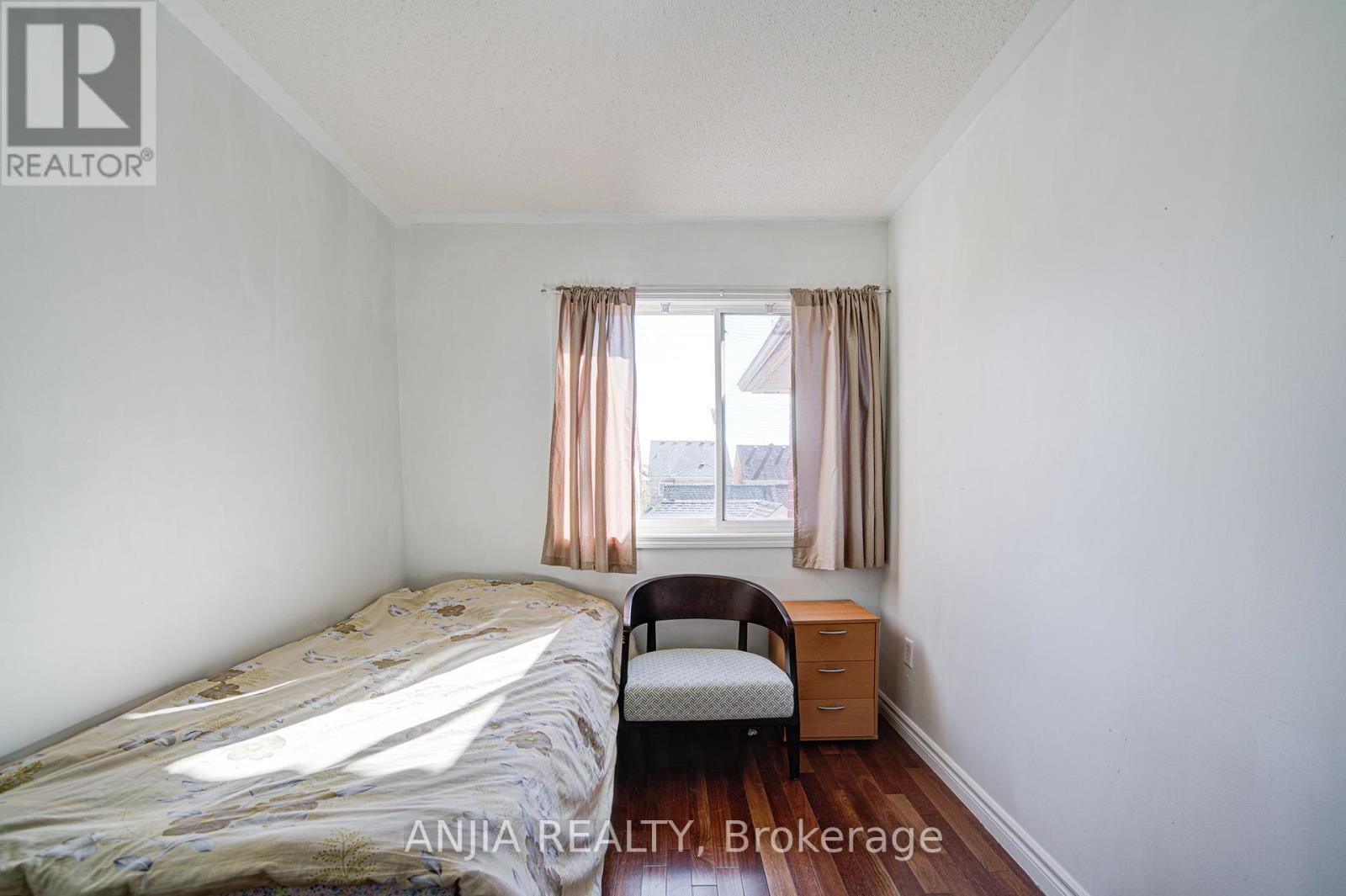 81 White's Hill Avenue, Markham, Ontario  L6B 1C2 - Photo 42 - N12486128