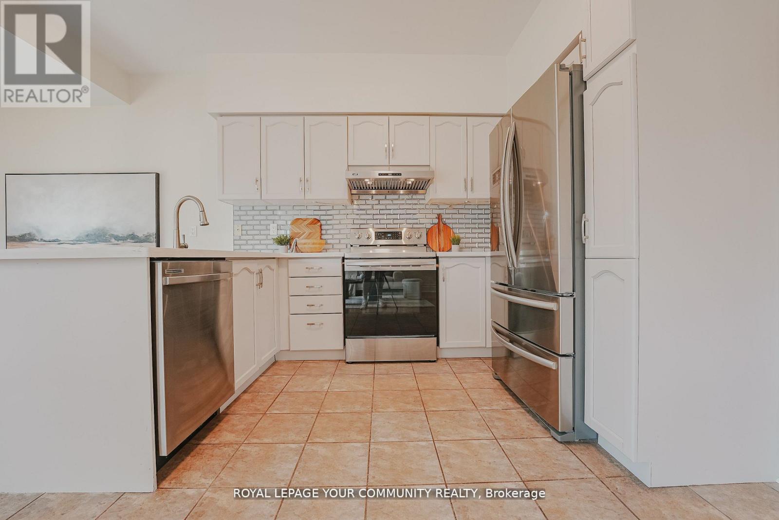 550 Greig Circle, Newmarket, Ontario  L3Y 8S6 - Photo 18 - N12486182