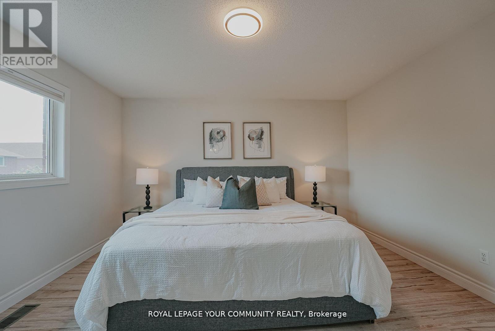 550 Greig Circle, Newmarket, Ontario  L3Y 8S6 - Photo 28 - N12486182