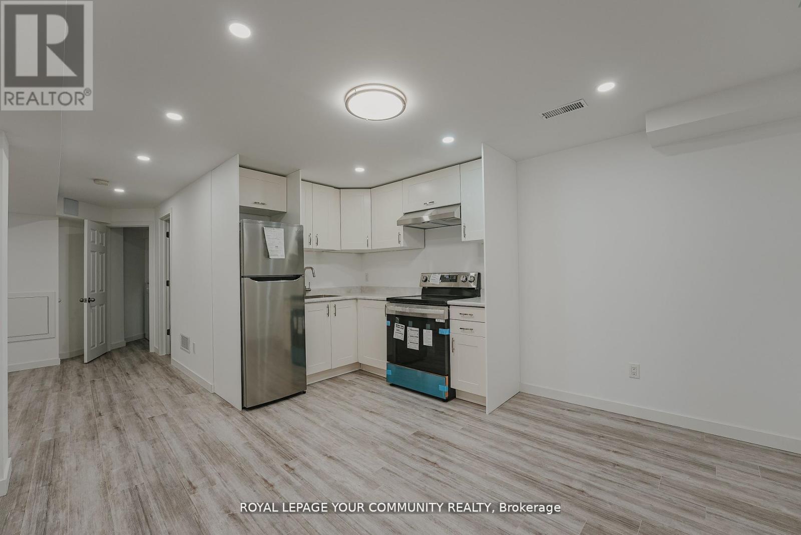 550 Greig Circle, Newmarket, Ontario  L3Y 8S6 - Photo 36 - N12486182