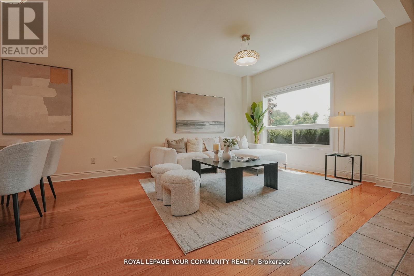 550 Greig Circle, Newmarket, Ontario  L3Y 8S6 - Photo 6 - N12486182