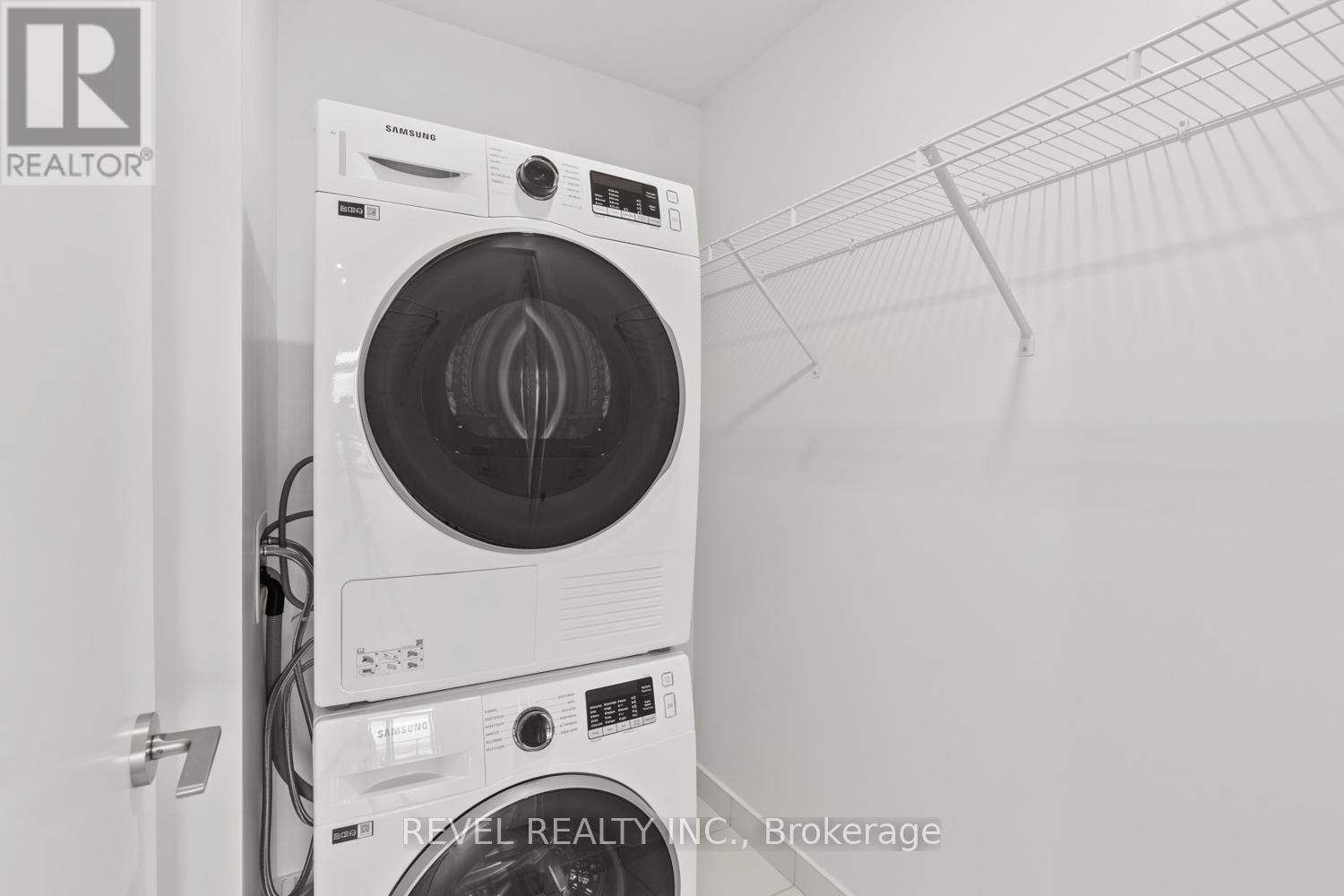 720 - 60 Honeycrisp Crescent, Vaughan, Ontario  L4K 0N5 - Photo 15 - N12486183