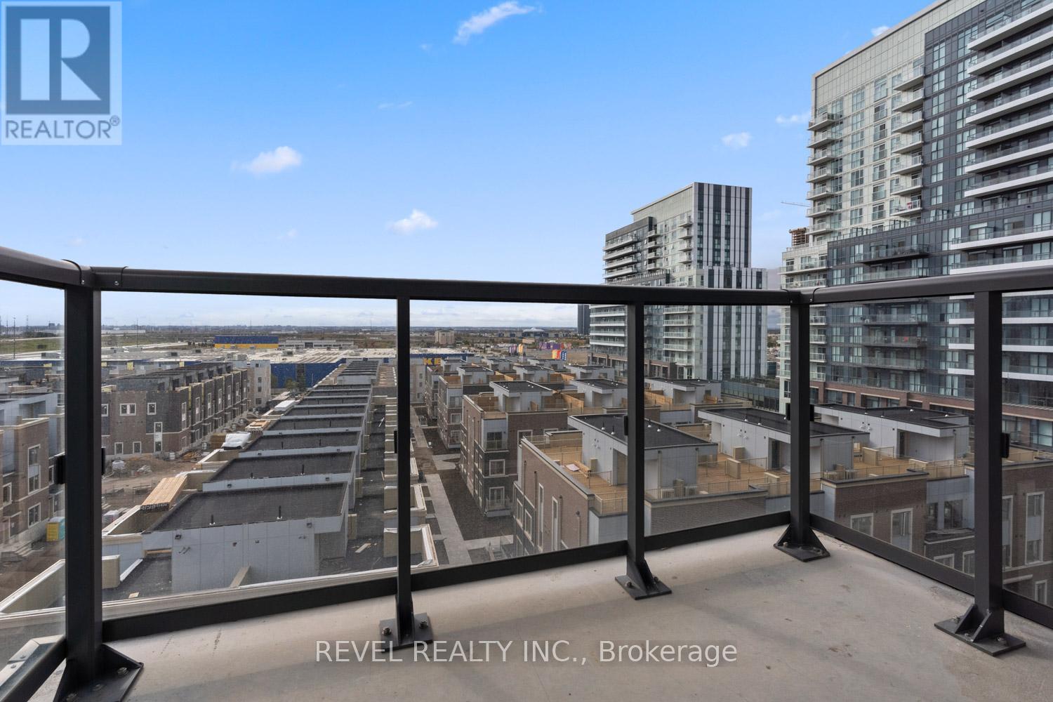 720 - 60 Honeycrisp Crescent, Vaughan, Ontario  L4K 0N5 - Photo 21 - N12486183