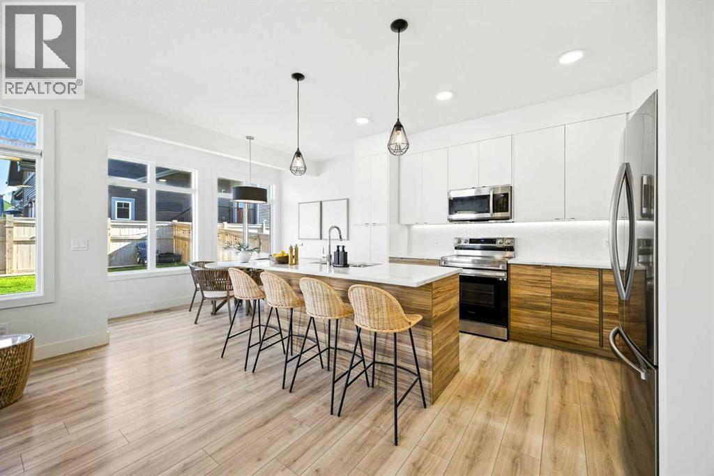 5 Sundown Close, Cochrane, Alberta