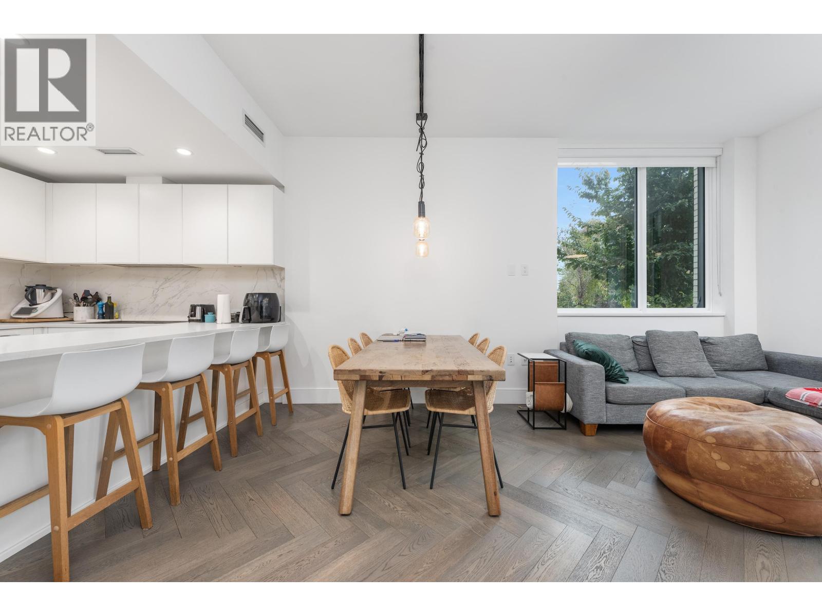 528 W 30th Avenue, Vancouver, British Columbia  V5Z 2Z1 - Photo 5 - R3054222