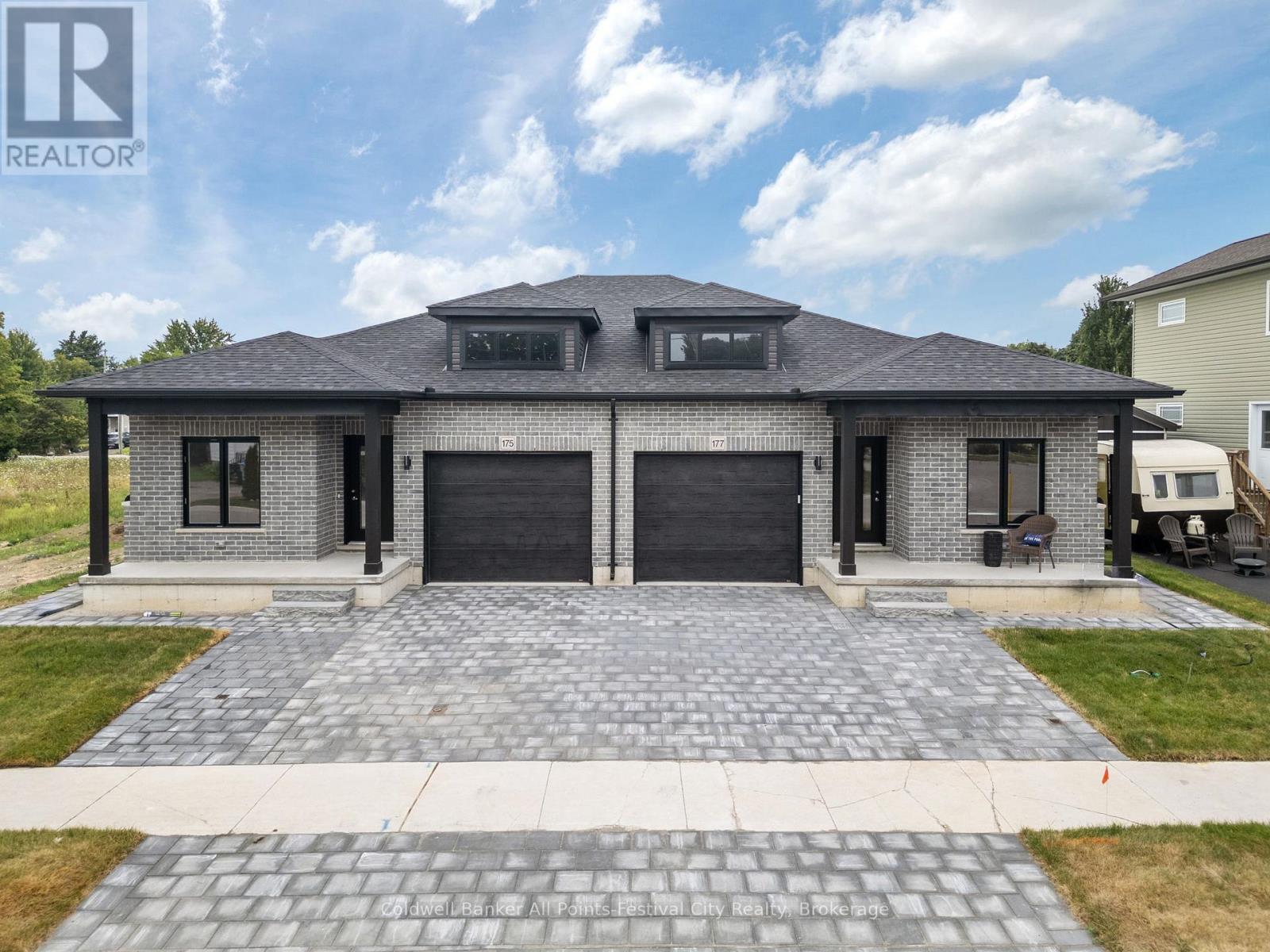 171 Elgin Avenue, Goderich, Ontario  N7A 1K7 - Photo 3 - X12486220