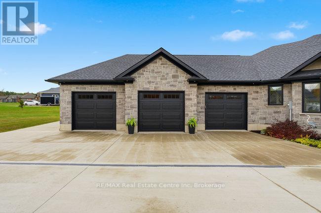 151 Marshall Heights Road, West Grey, Ontario  N0G 1R0 - Photo 6 - X12486233