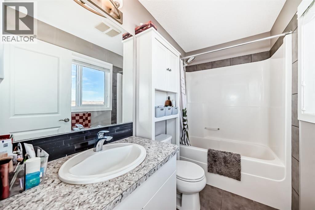391 Sunrise View, Cochrane, Alberta  T4C 0Z8 - Photo 38 - A2266183