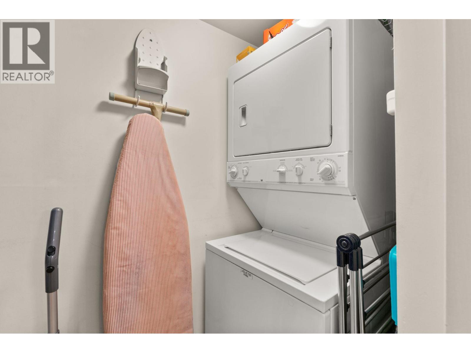 308 2161 W 12th Avenue, Vancouver, British Columbia  V6K 4S7 - Photo 25 - R3061245