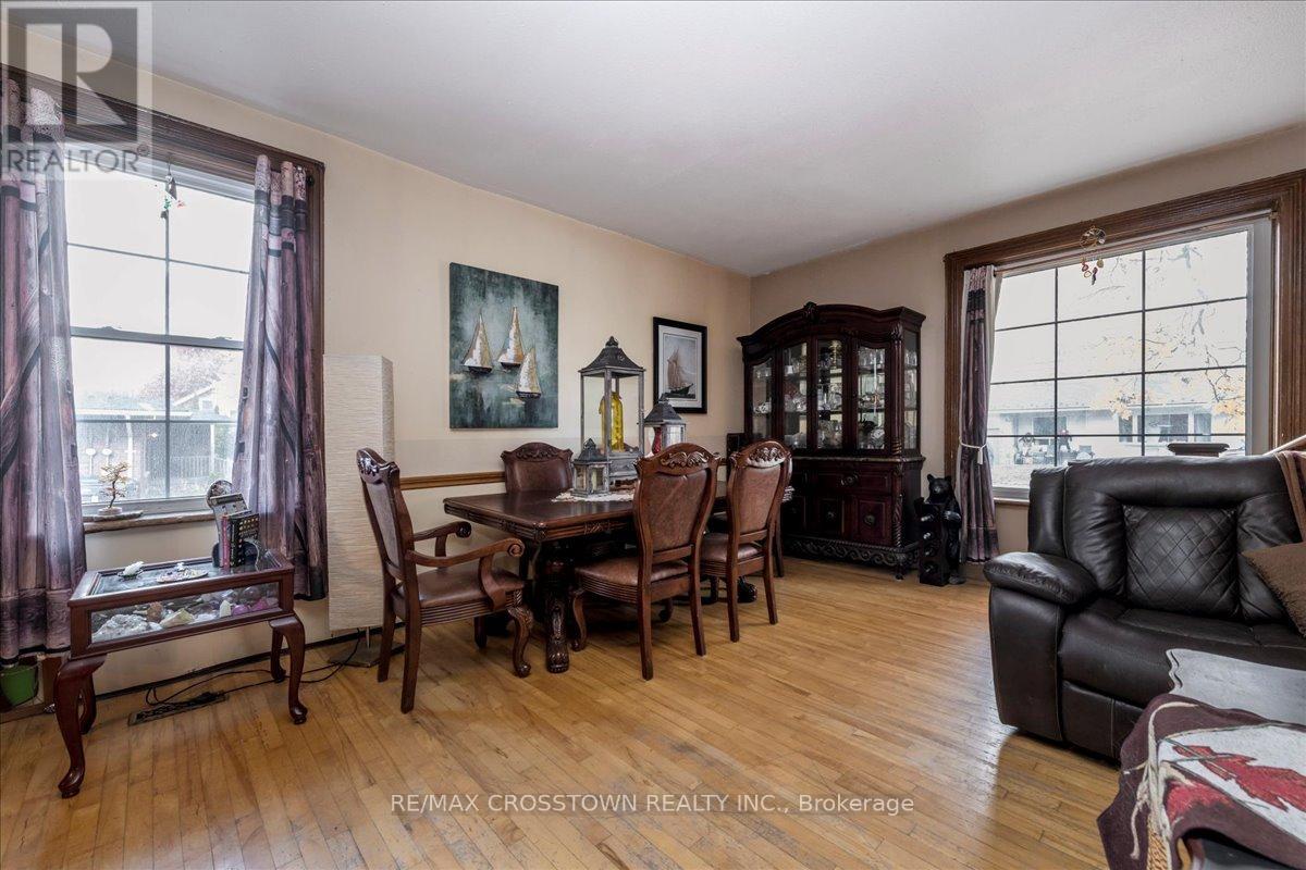 10 Eplett Street, Severn, Ontario  L0K 1E0 - Photo 12 - S12486181