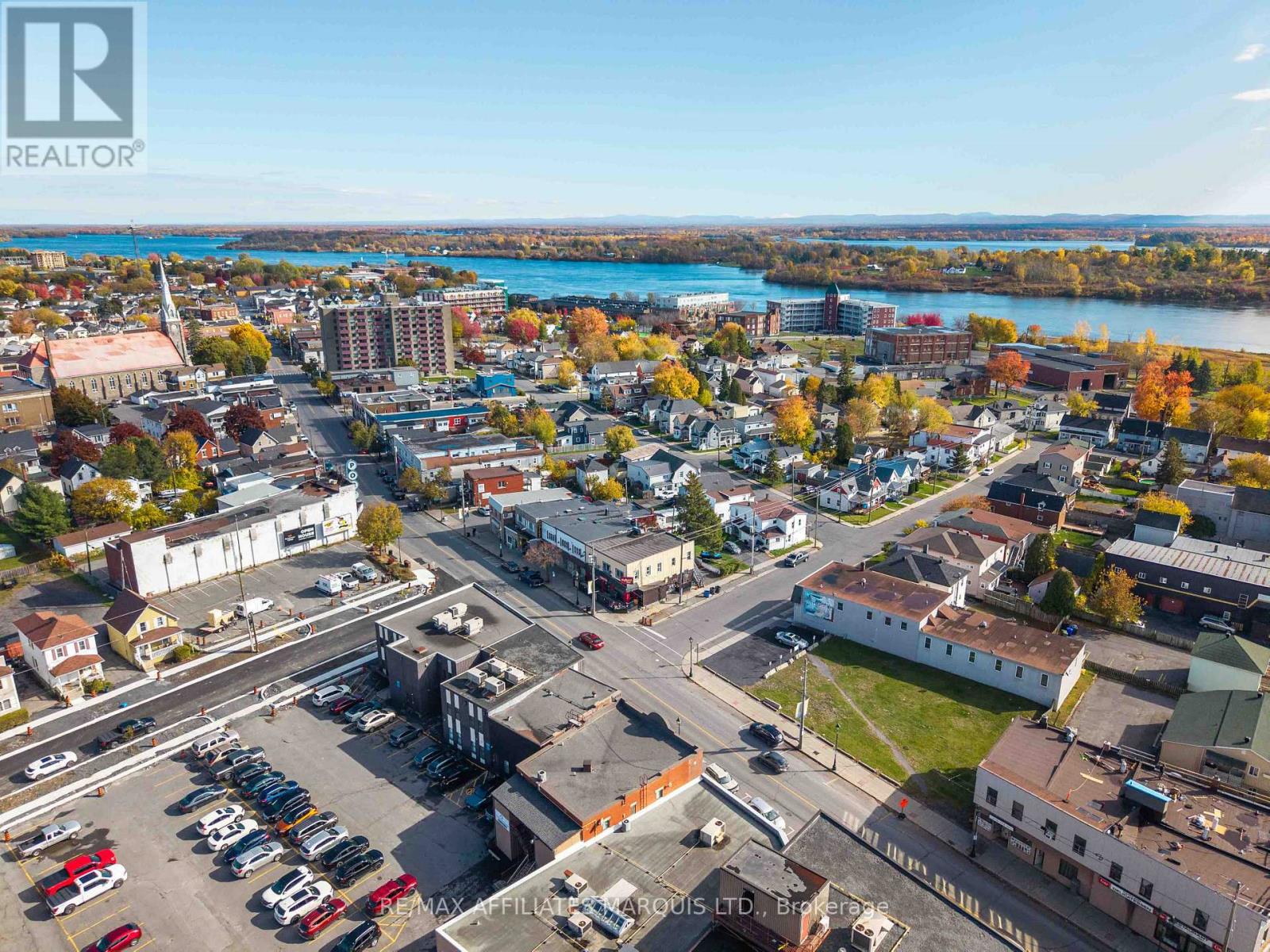 101-105 Montreal Road, Cornwall, Ontario K6H 1B2 - Photo 12 - X12486275