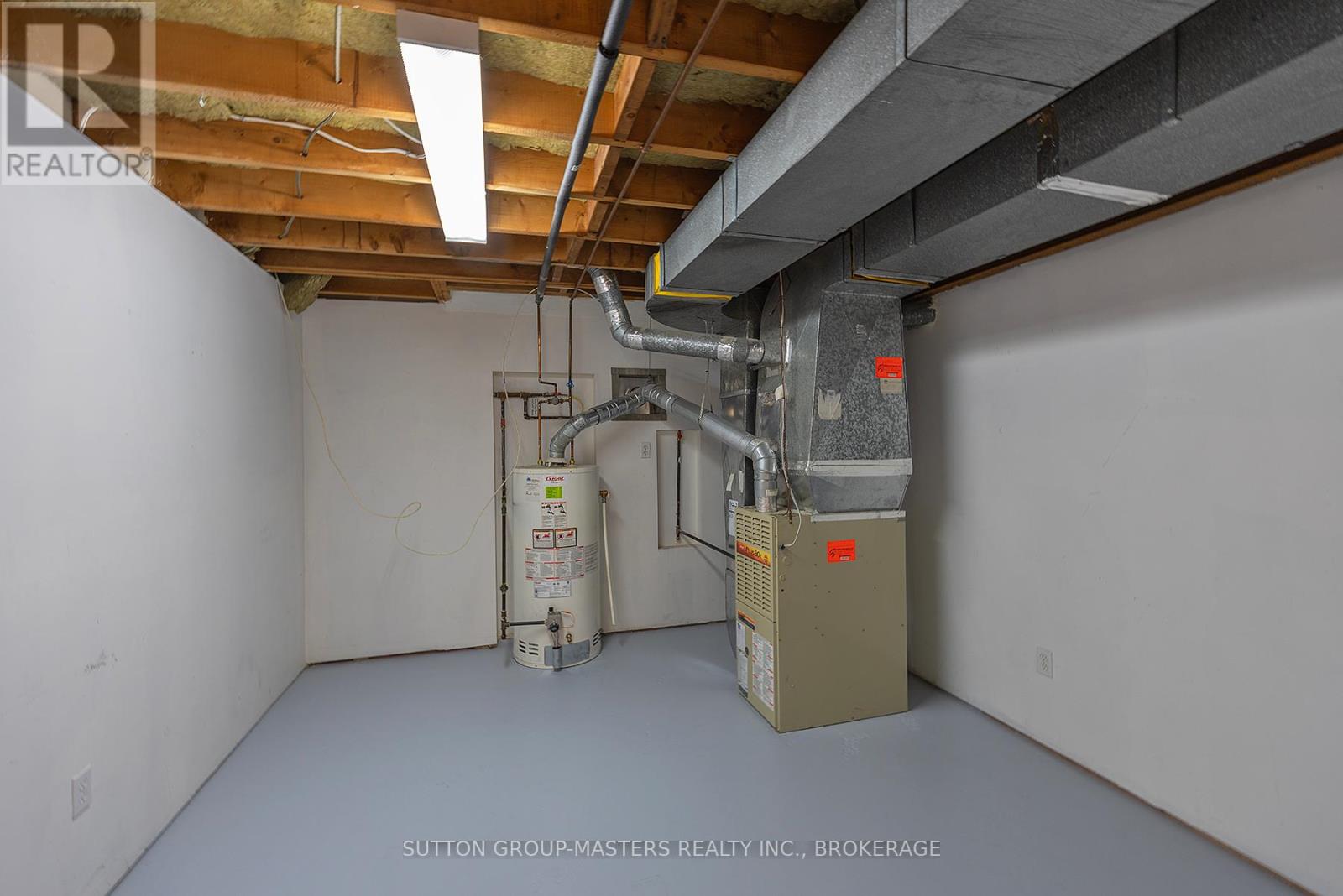 38 Watts Crescent, Kingston, Ontario  K7M 2P3 - Photo 35 - X12460099