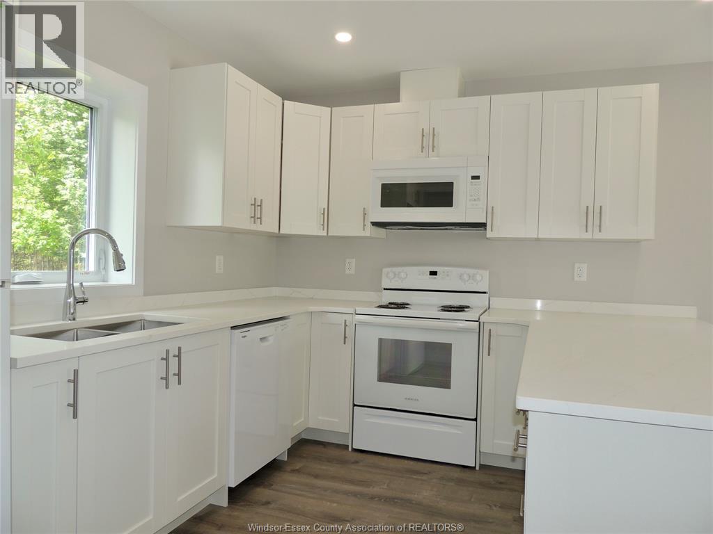 3933 Woodward Unit# Rear, Windsor, Ontario  N8W 2Z5 - Photo 8 - 25027357