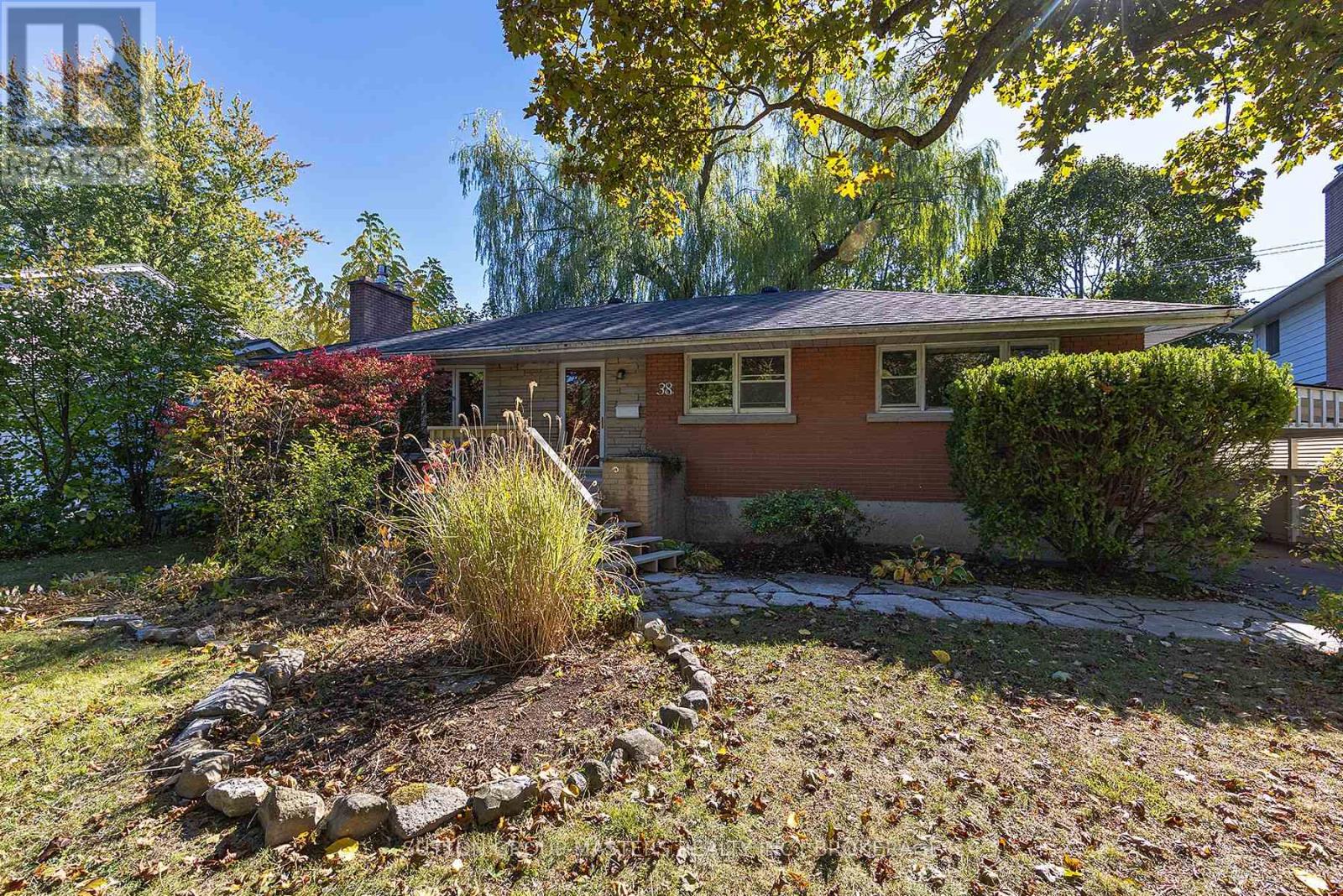 38 Watts Crescent, Kingston, Ontario  K7M 2P3 - Photo 40 - X12460099