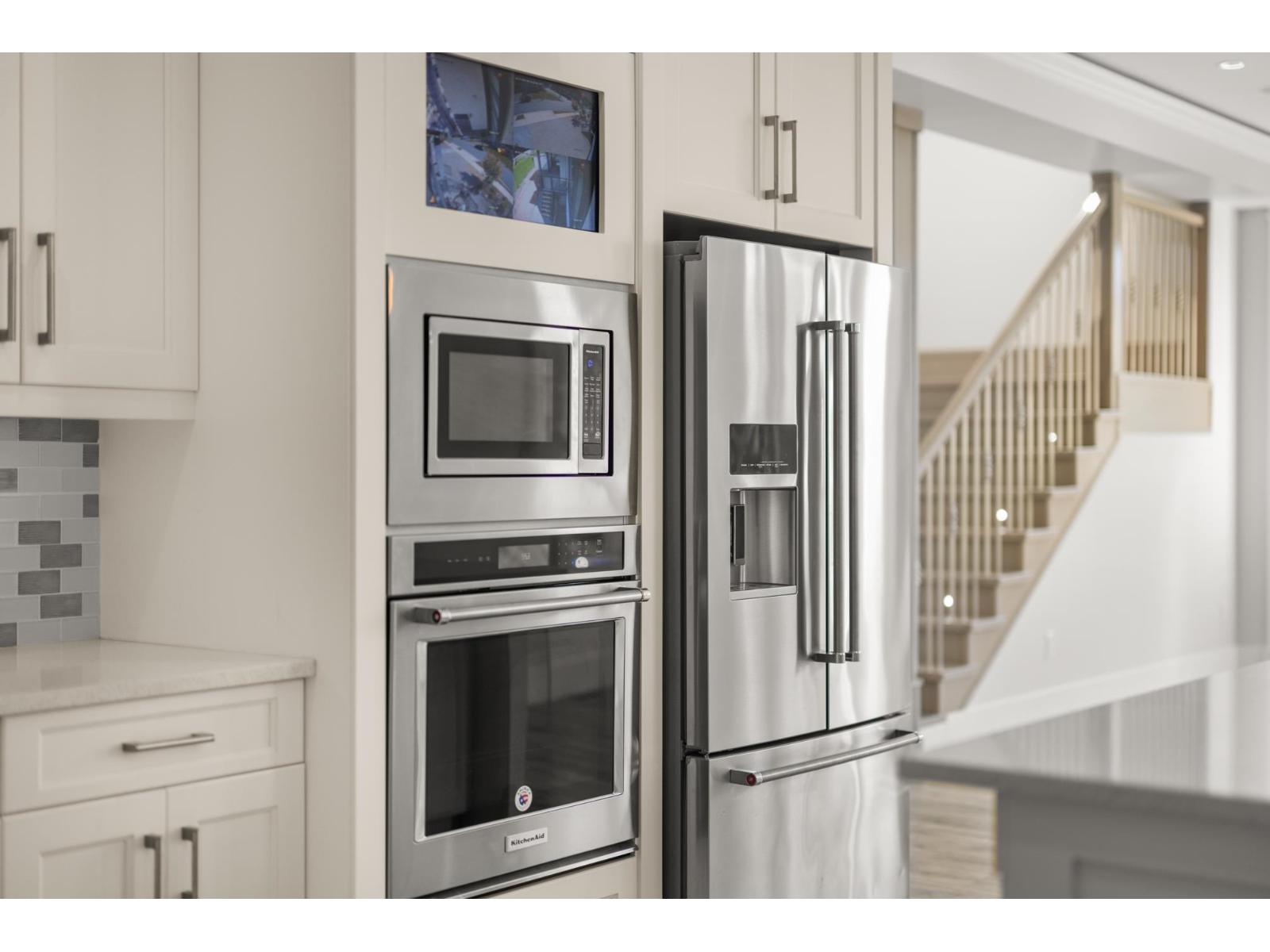 8379 Mctaggart Street, Mission, British Columbia  V2V 0G3 - Photo 16 - R3062572