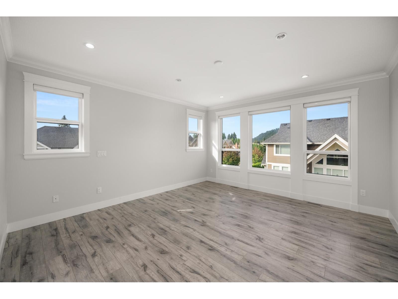 8379 Mctaggart Street, Mission, British Columbia  V2V 0G3 - Photo 23 - R3062572