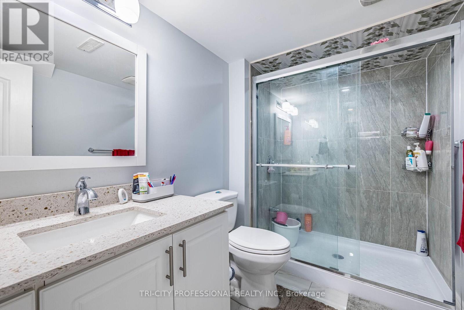 101 Williamson Drive, Brampton, Ontario  L7A 3T8 - Photo 46 - W12486122