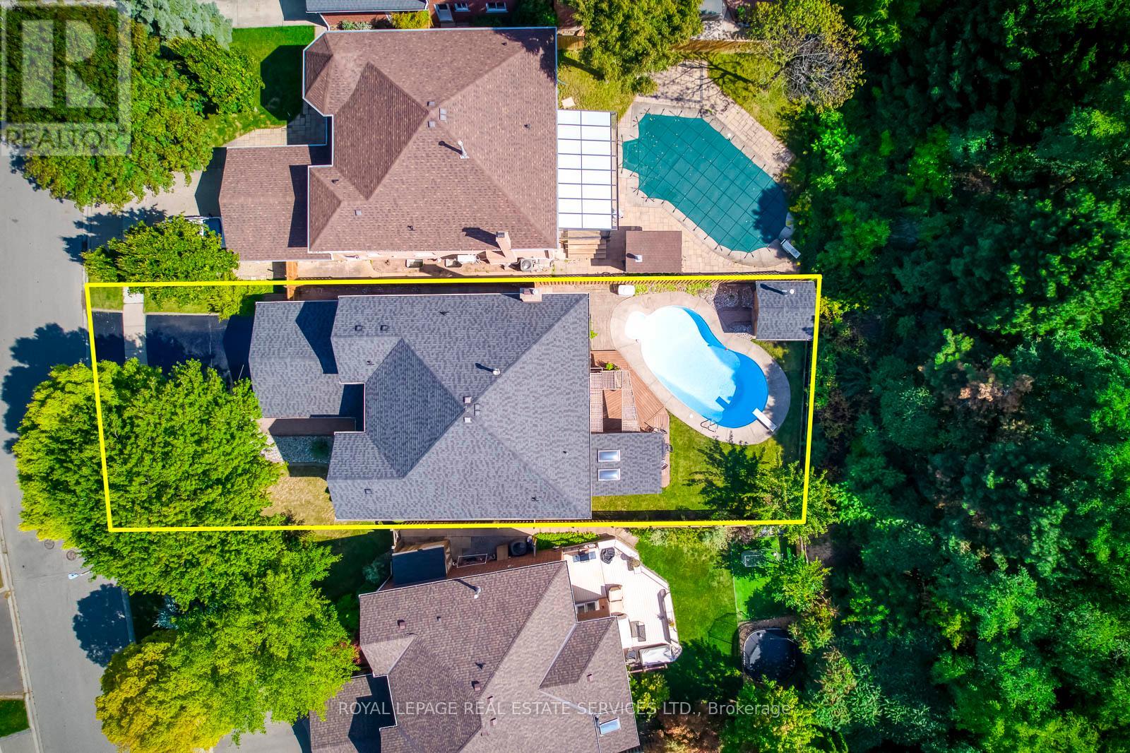 1366 Fieldcrest Lane, Oakville, Ontario  L6M 2W8 - Photo 44 - W12486129