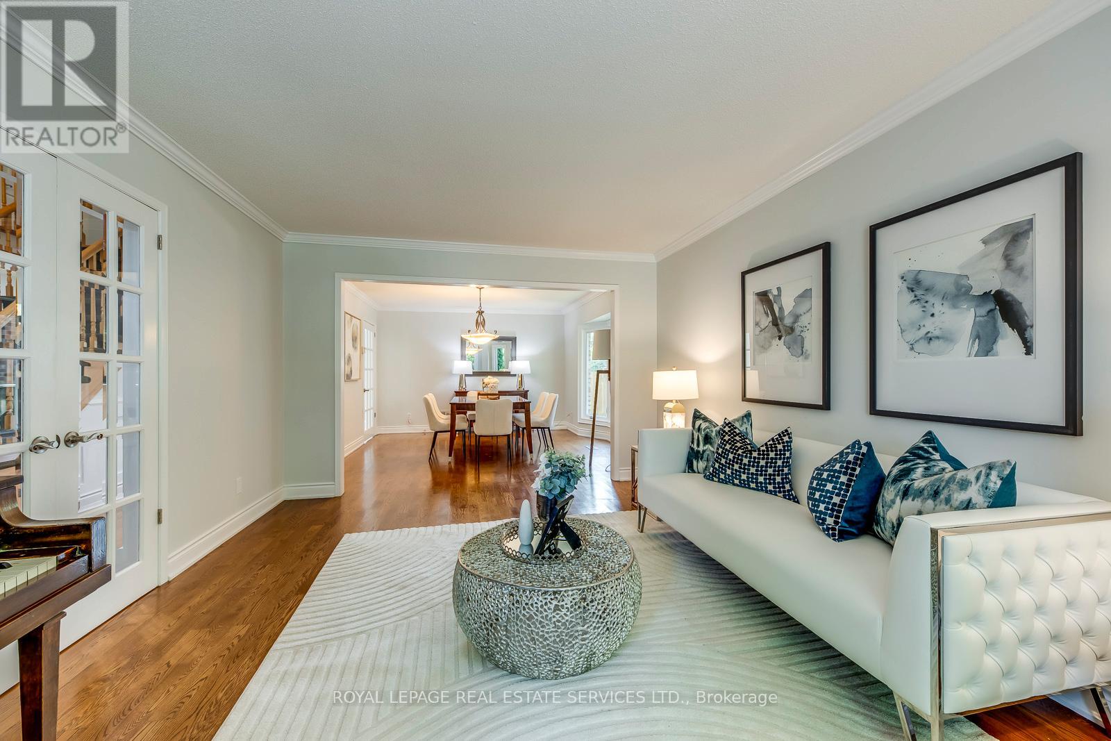 1366 Fieldcrest Lane, Oakville, Ontario  L6M 2W8 - Photo 9 - W12486129