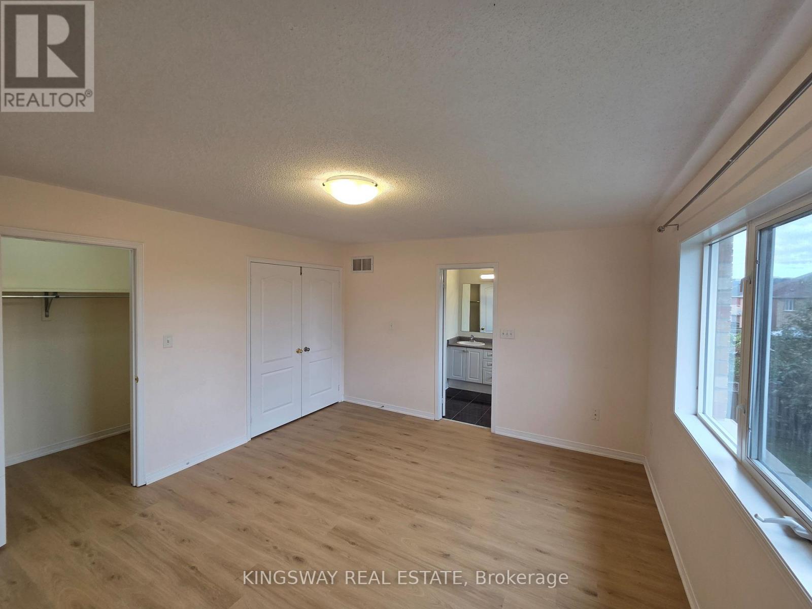 4859 Marble Arch Mews, Mississauga, Ontario  L5M 7R1 - Photo 25 - W12486131