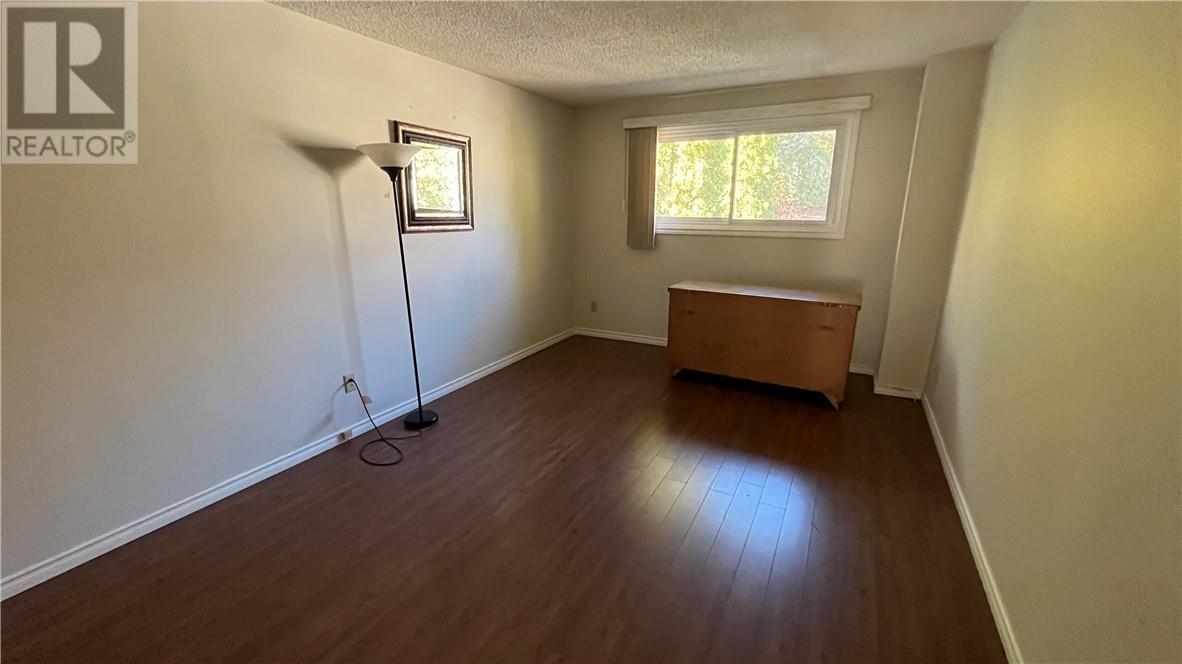 581 Summerhill, Sudbury, Ontario P3A 4T3 - Photo 13 - 2125033