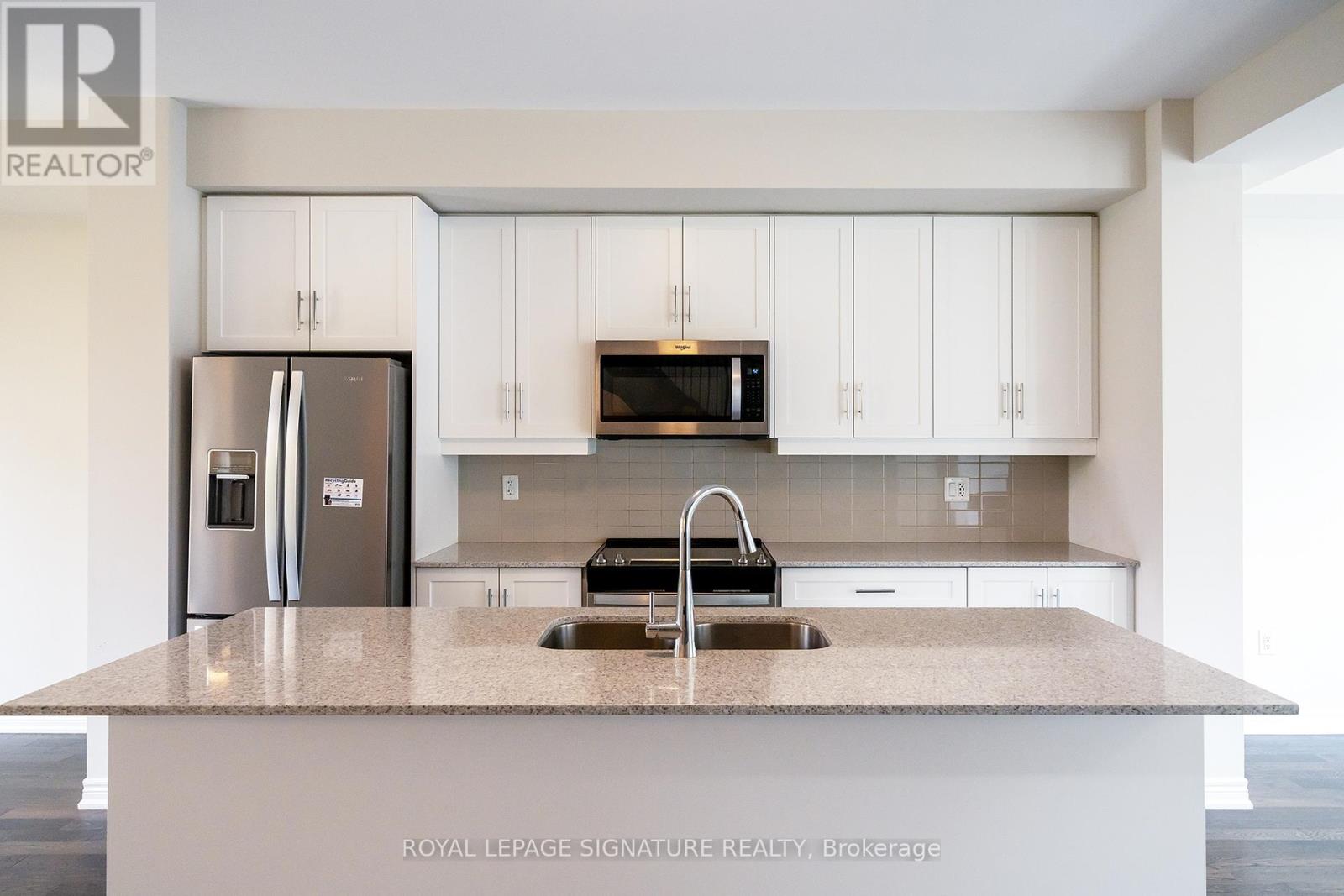 13 Folcroft Street, Brampton, Ontario  L6Y 0B6 - Photo 10 - W12486150